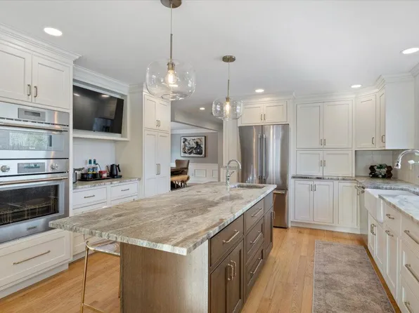 11 Ocean Greens Drive, Saco, ME 04072