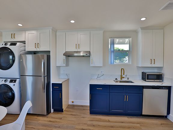 5th image of 1237 W 25th St #1239