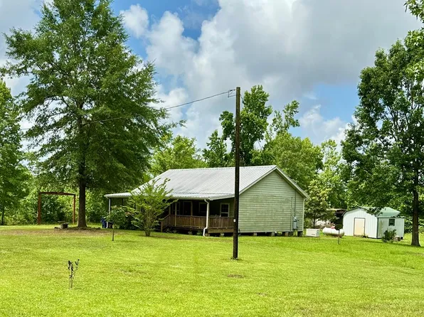 540 Bendy Ln, Douglass, TX 75943