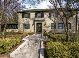 902 W Armory Ave, Champaign, IL 61821