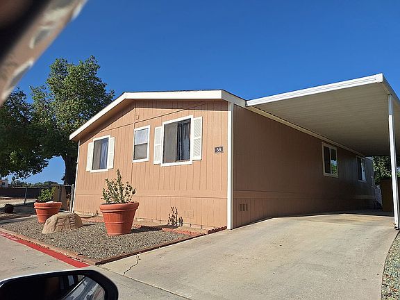 2nd image of 916 S Grand Ave #58