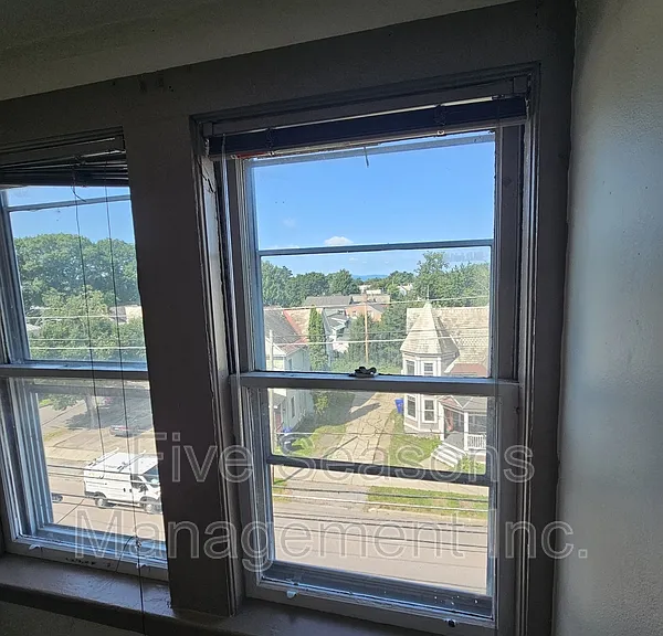 76 N Union St #8 — Photo 9