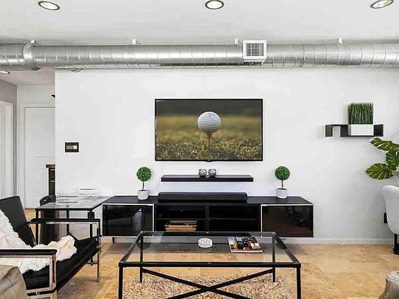 2nd image of 5022 N Scottsdale Rd