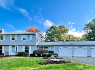 591 Saw Mill Rd, Guilford, CT 06437