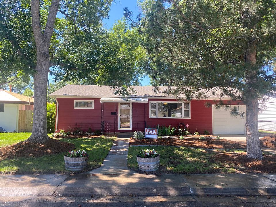 1st image of 1429 Sharpe Pl
