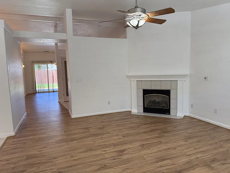 1343 Britt Ln — Photo 24