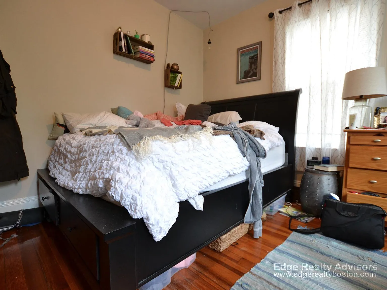 4 bed, 2.0 bath, $4,200 — Photo 4
