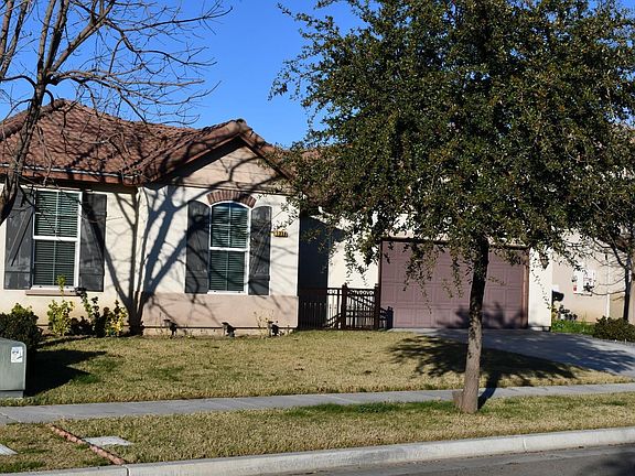 2nd image of 1358 W Burgundy Court