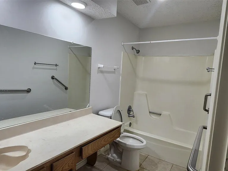 12838 Ashford Knoll Dr — Photo 11