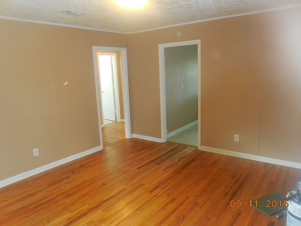 2nd image of 113 Mount Zion Ave APT C