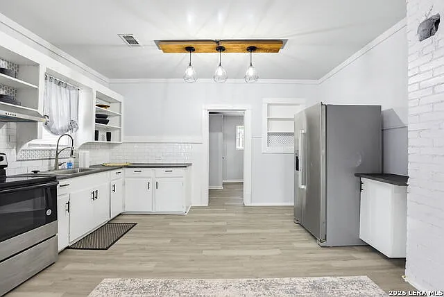 1307 Kayton Ave — Photo 13