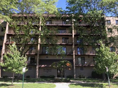 1380 Oakwood Ave APT 601, Des Plaines, IL, 60016