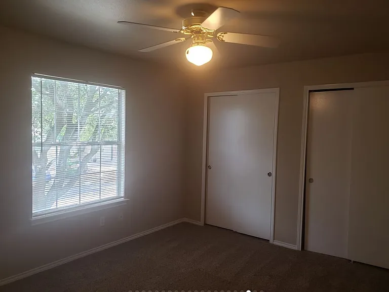 7736 Rustic Park — Photo 15