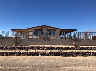 12537 S Apache Pkwy, Topock, AZ 86436