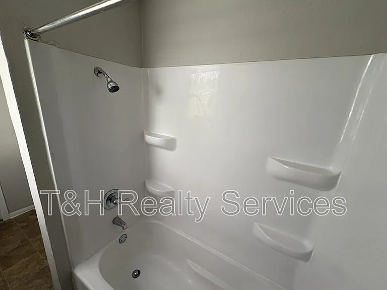 3644 Celtic Dr — Photo 19