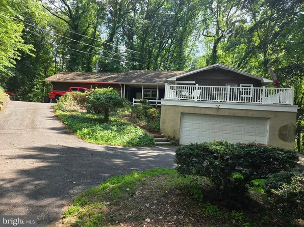 1306 Neck Rd, Burlington, NJ 08016