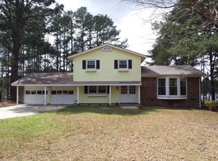 3432 Niagara Carthage Rd, Whispering Pines, NC 28327