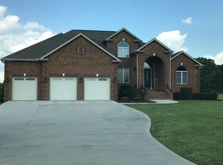 406 Hidden Springs Dr, Friendsville, TN 37737