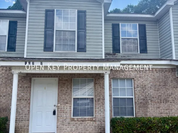 112 Sedona Ln APT 2, Dothan, AL 36301
