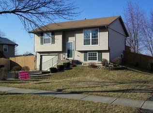 7636 W Frankfort Square Rd, Frankfort, IL 60423