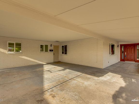 3rd image of 5640 E University Dr