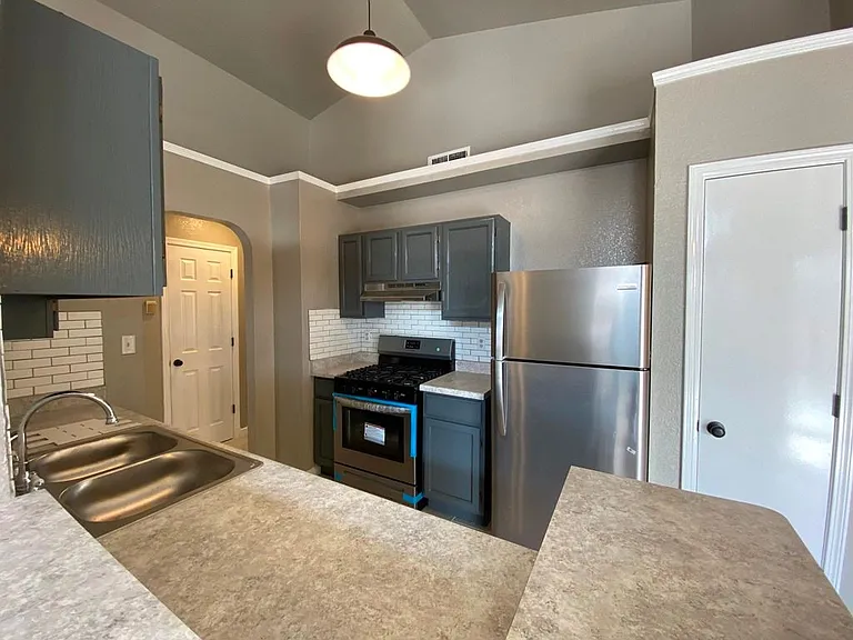 2914 Royal Knoll Dr — Photo 13
