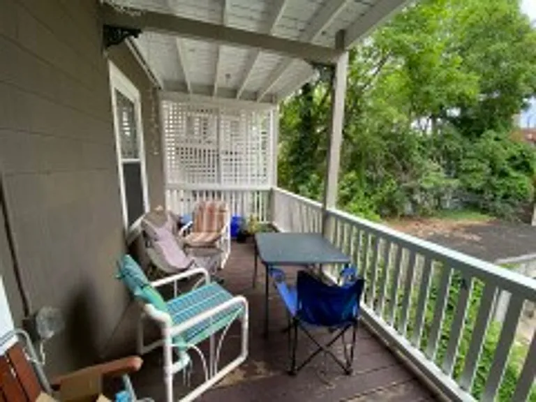 12 Oswald St #2 — Photo 9