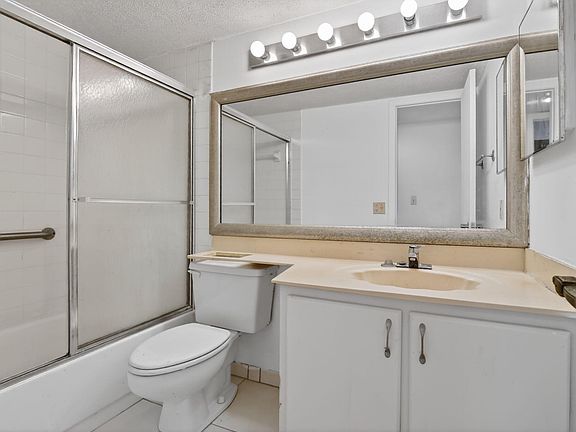 5th image of 250 S Hollybrook Terrace #208