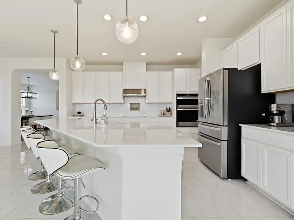 200 Auburn St, Kyle, TX 78640