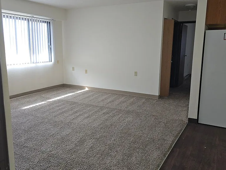 Park Place West Apartments — Photo 49