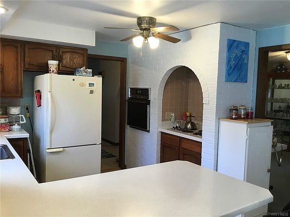 5th image of 6722 Wayne Dr