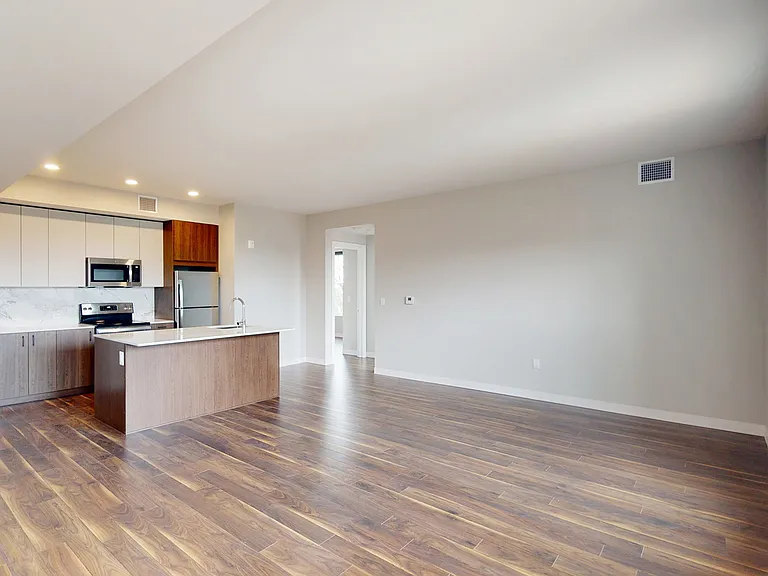 Dining/Living room