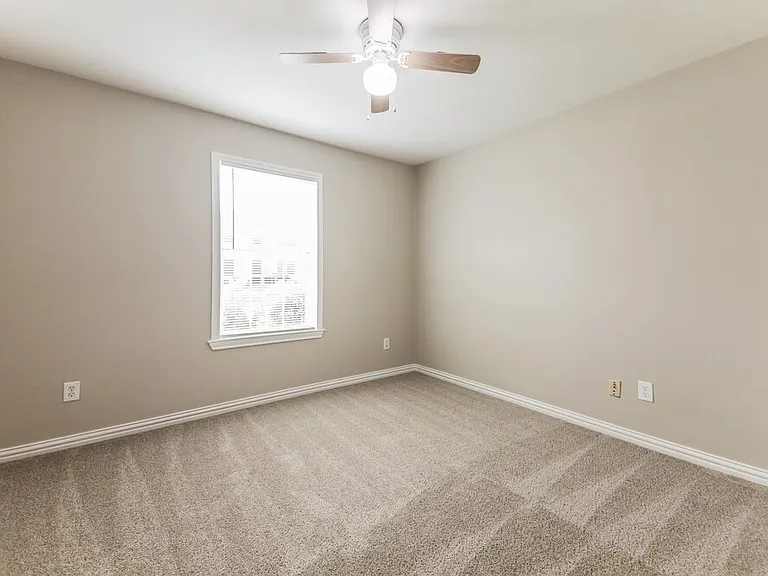 9016 Stewart St — Photo 14