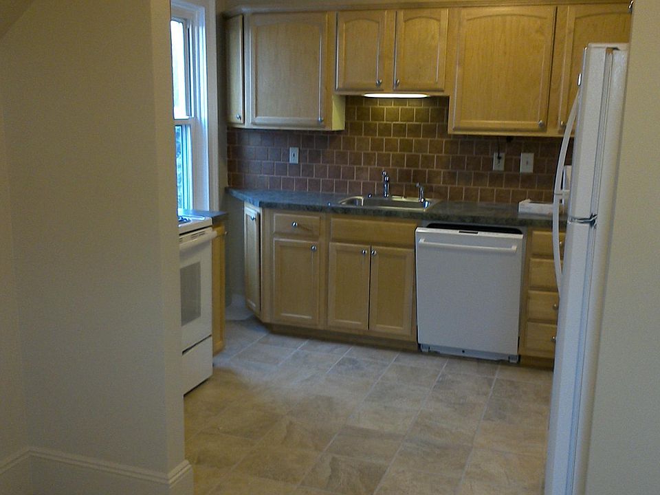 Kitchen from Breakfast Nook