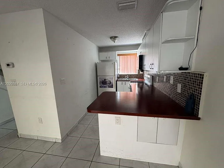 8059 NW 8th St #4 — Photo 11