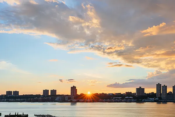 Sold by Compass | media 7