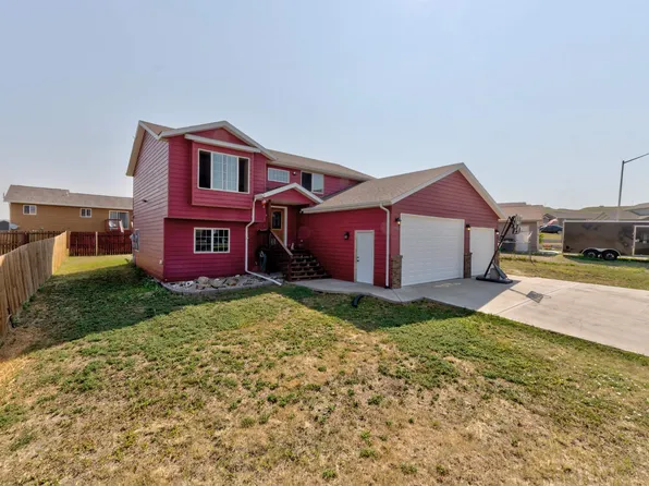 336 Big Badger Dr, Box Elder, SD 57719