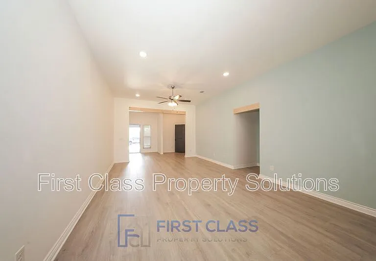13305 Watson Dr — Photo 8