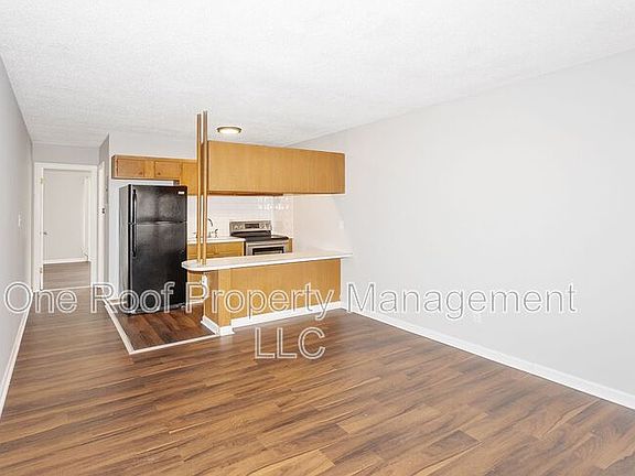 3rd image of 640 N 31st St APT A