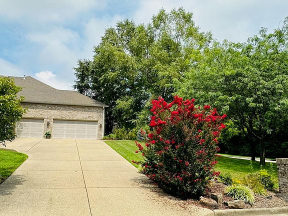5th image of 205 Lakewood Dr