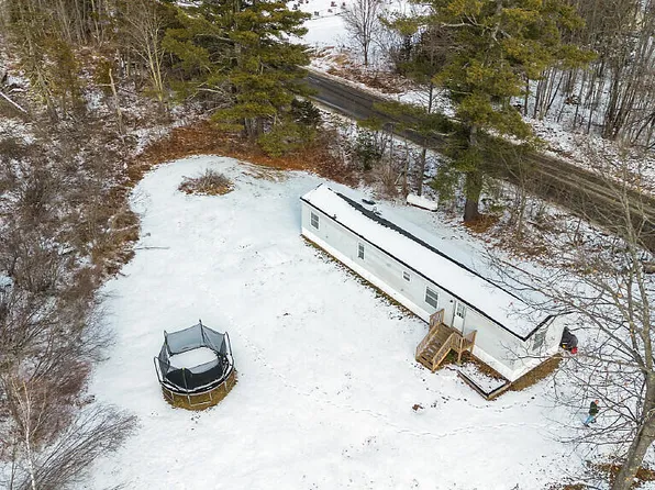 6 Warren Hill Road, Palmyra, ME 04965