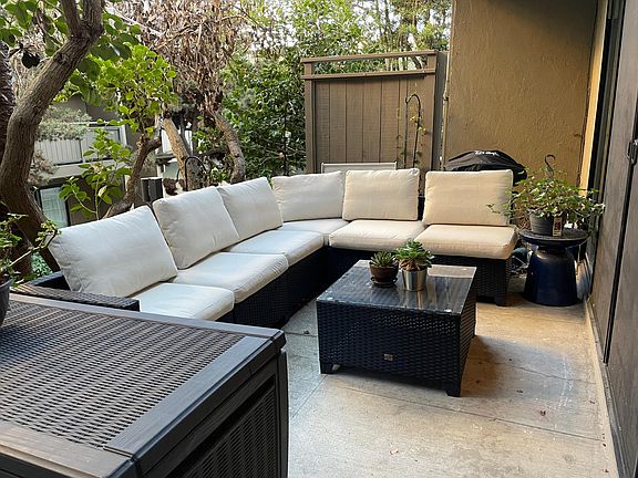 3rd image of 1817 California St APT 1E