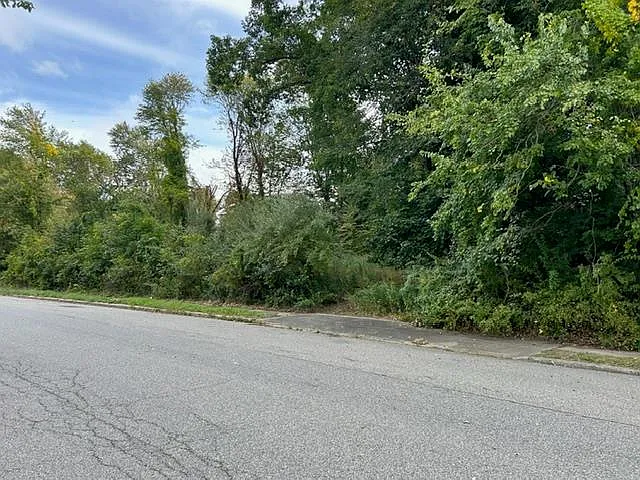 1574 Front Street photo 1