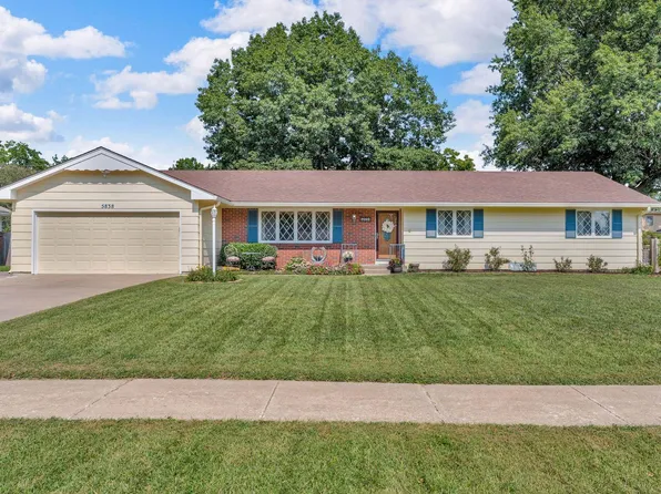 5838 SW 27th St, Topeka, KS 66614