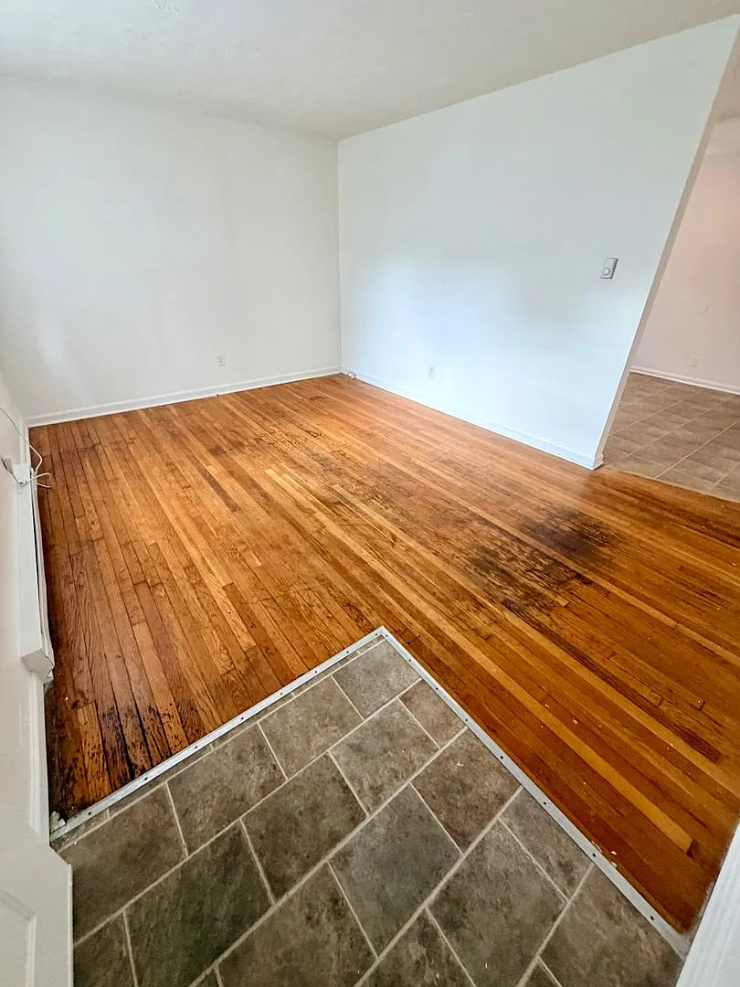 3-Bed/1.5-Bath | Single family home in Lexington KY! — Photo 3