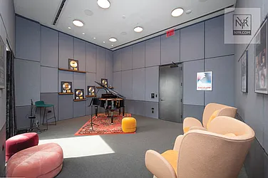 Rented by New York Residence