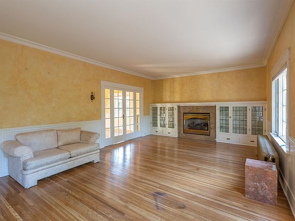 613 W 14th Ave Spokane Wa 99204 Mls 202121160 Zillow 613 W 14th Ave Spokane Wa 99204 Mls 202121160 Zillow