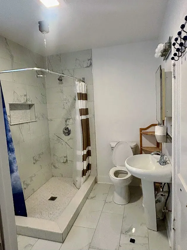 2 bed, 1200 sqft, $1,450 — Photo 4