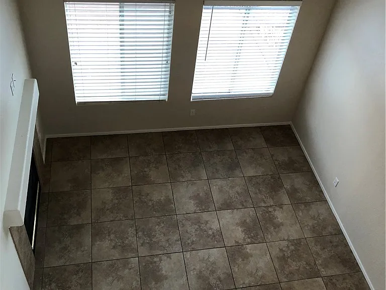 9724 Sandmist Ave — Photo 14