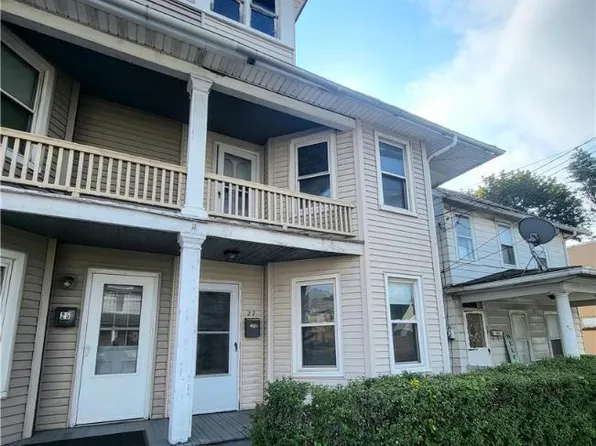 27 S Broadway, Wind Gap, PA 18091